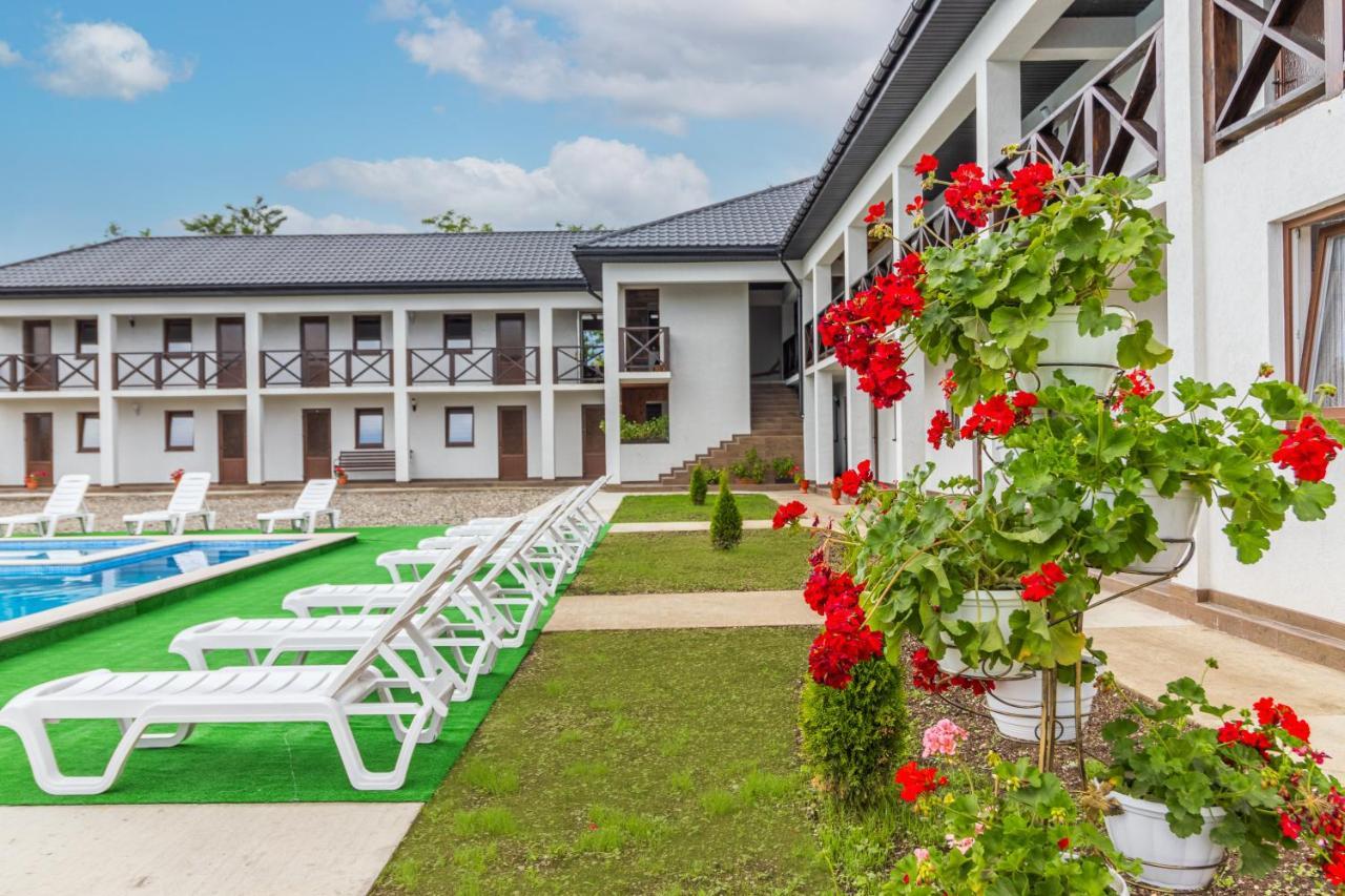 Romantik Solotvyno Ngoại thất bức ảnh